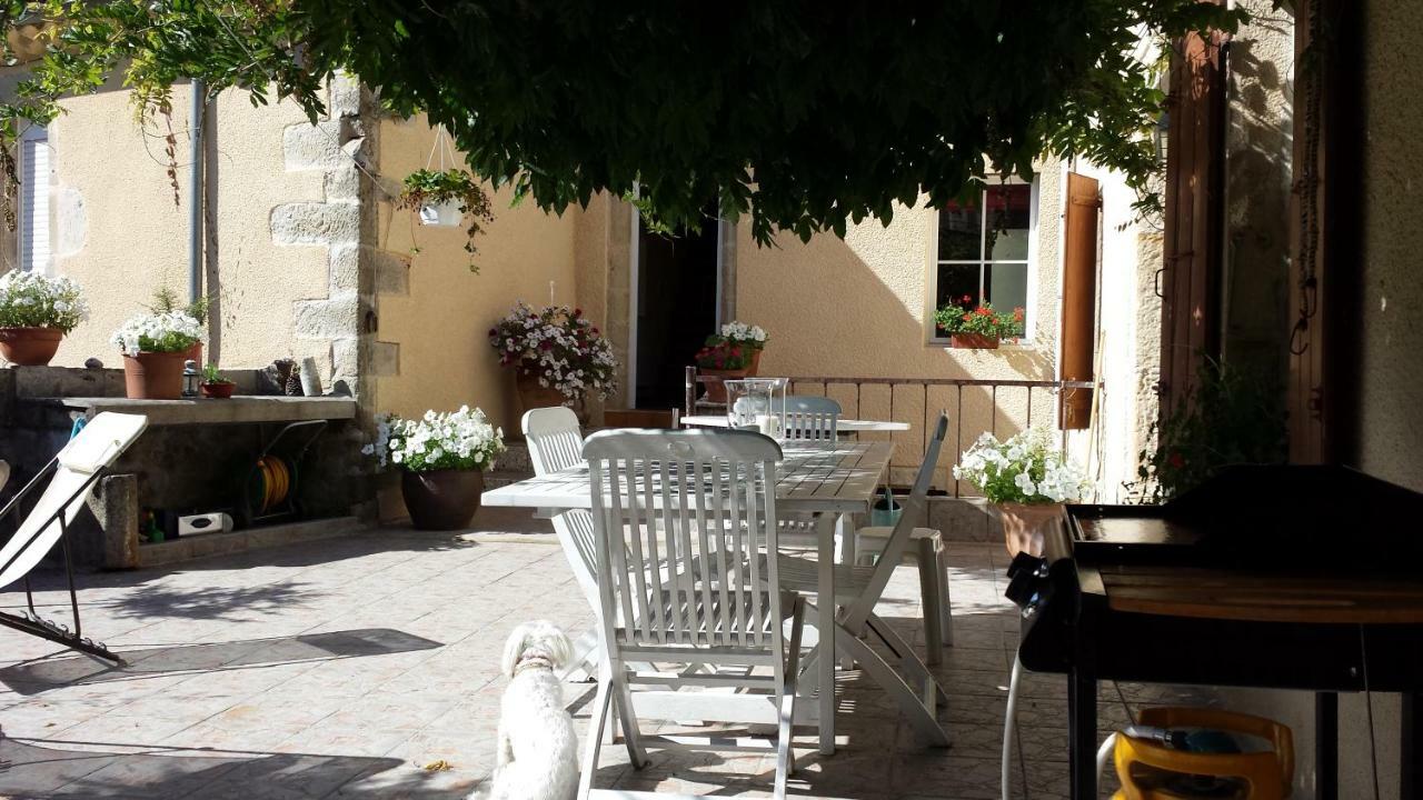 Gite De L'Eyrieux Les Ollières-sur-Eyrieux Εξωτερικό φωτογραφία